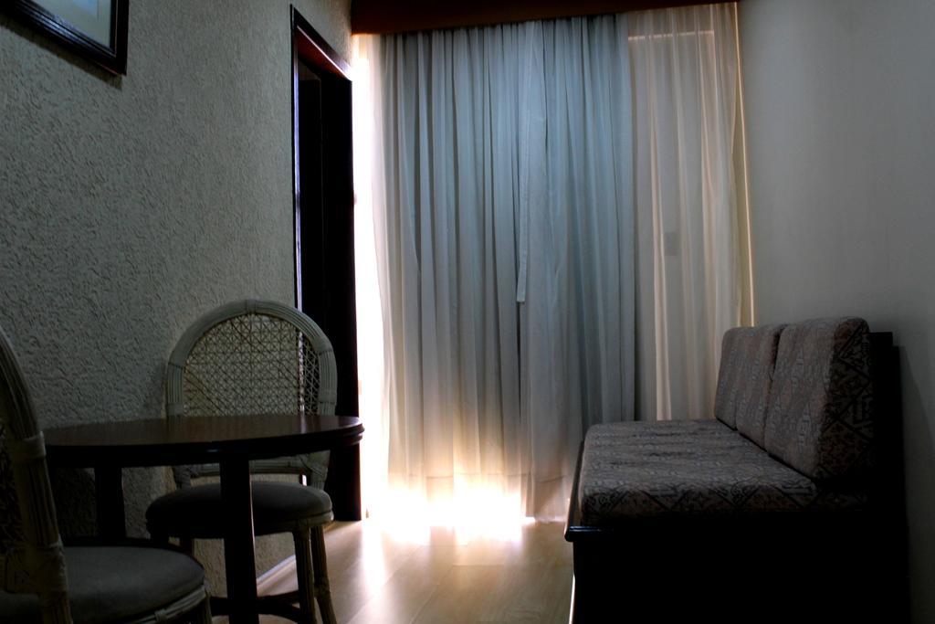 Geneviee Palace Hotel بونتا غروسا المظهر الخارجي الصورة